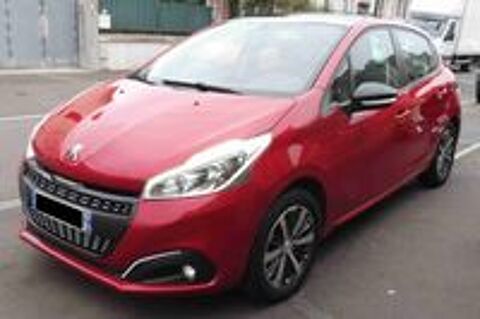 208 1.2 VTI 82ch BVM5 Allure (4 CV) 2017 occasion 93430 Villetaneuse