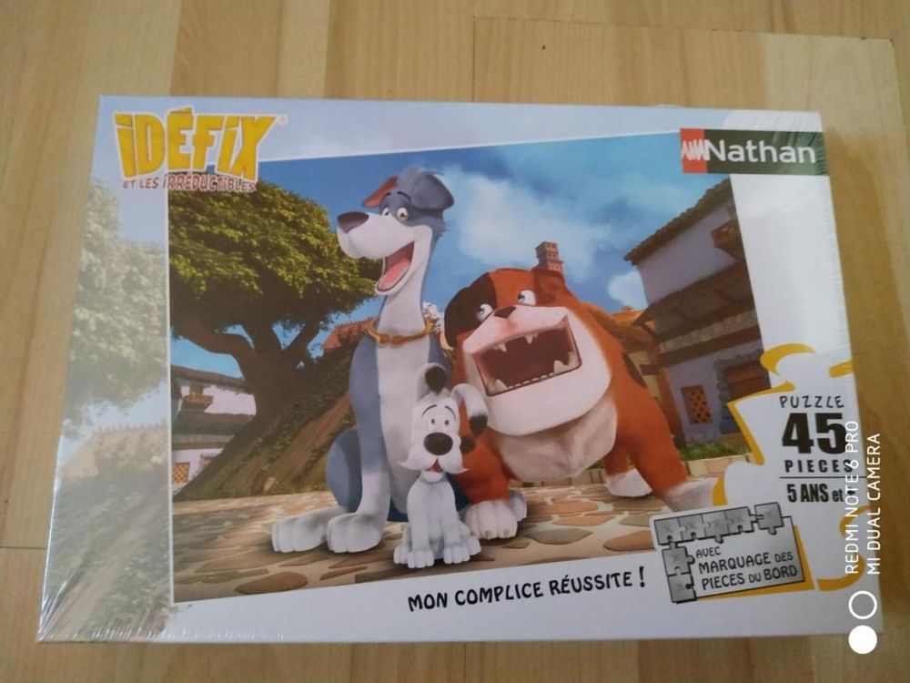 Puzzle Id&eacute;fix et les irr&eacute;ductibles (Neuf) Jeux / jouets