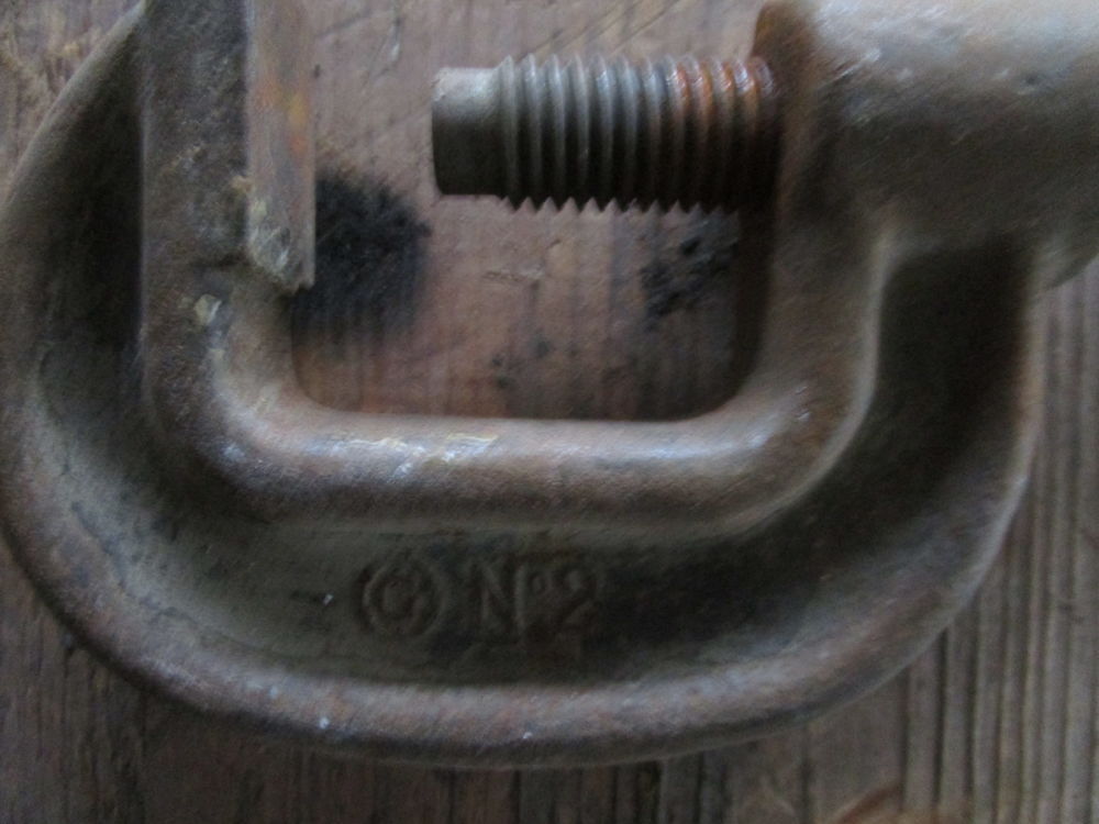 Serre-joint en C Bricolage