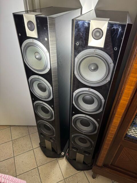 Enceintes, focal 836V 250 Watts efficaces. Conflans-Sainte-Honorine (78)