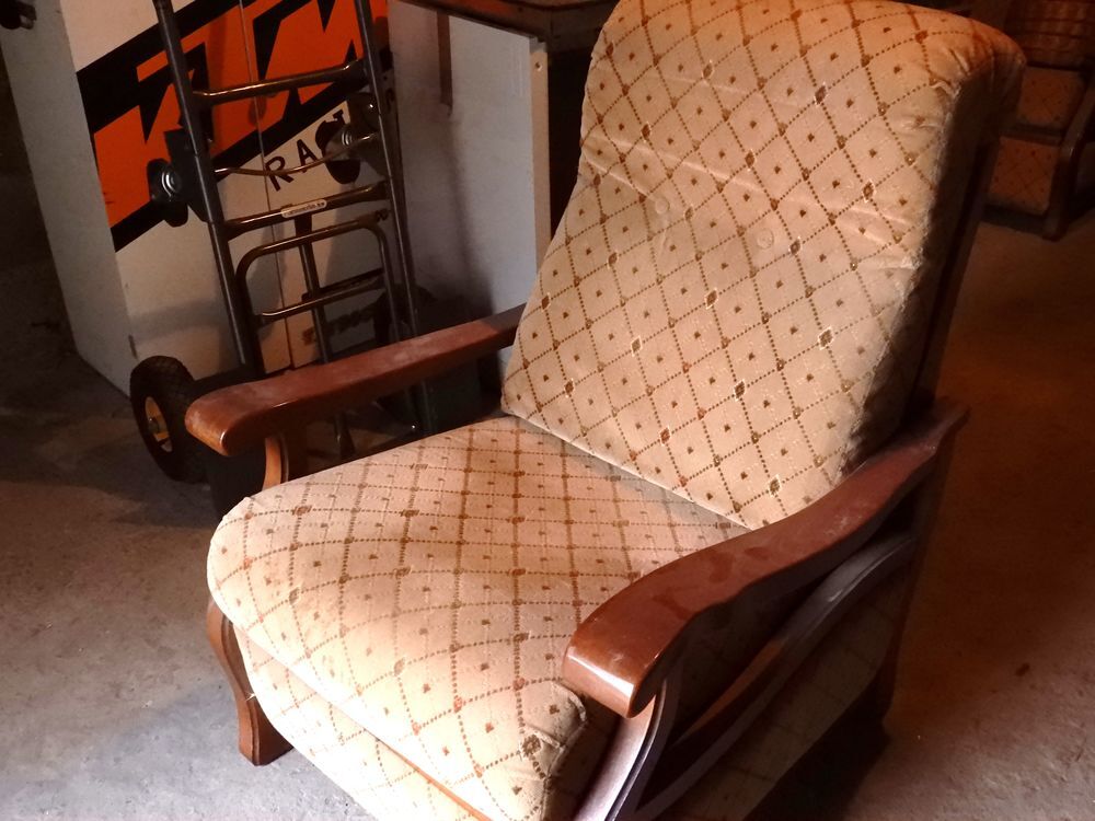 FAUTEUIL RUSTIQUE Meubles