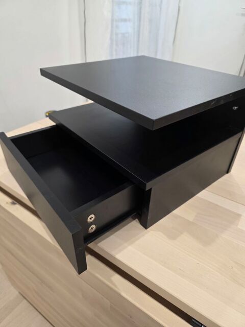 Table chevet avec tiroir  fixer Paris 6 (75)