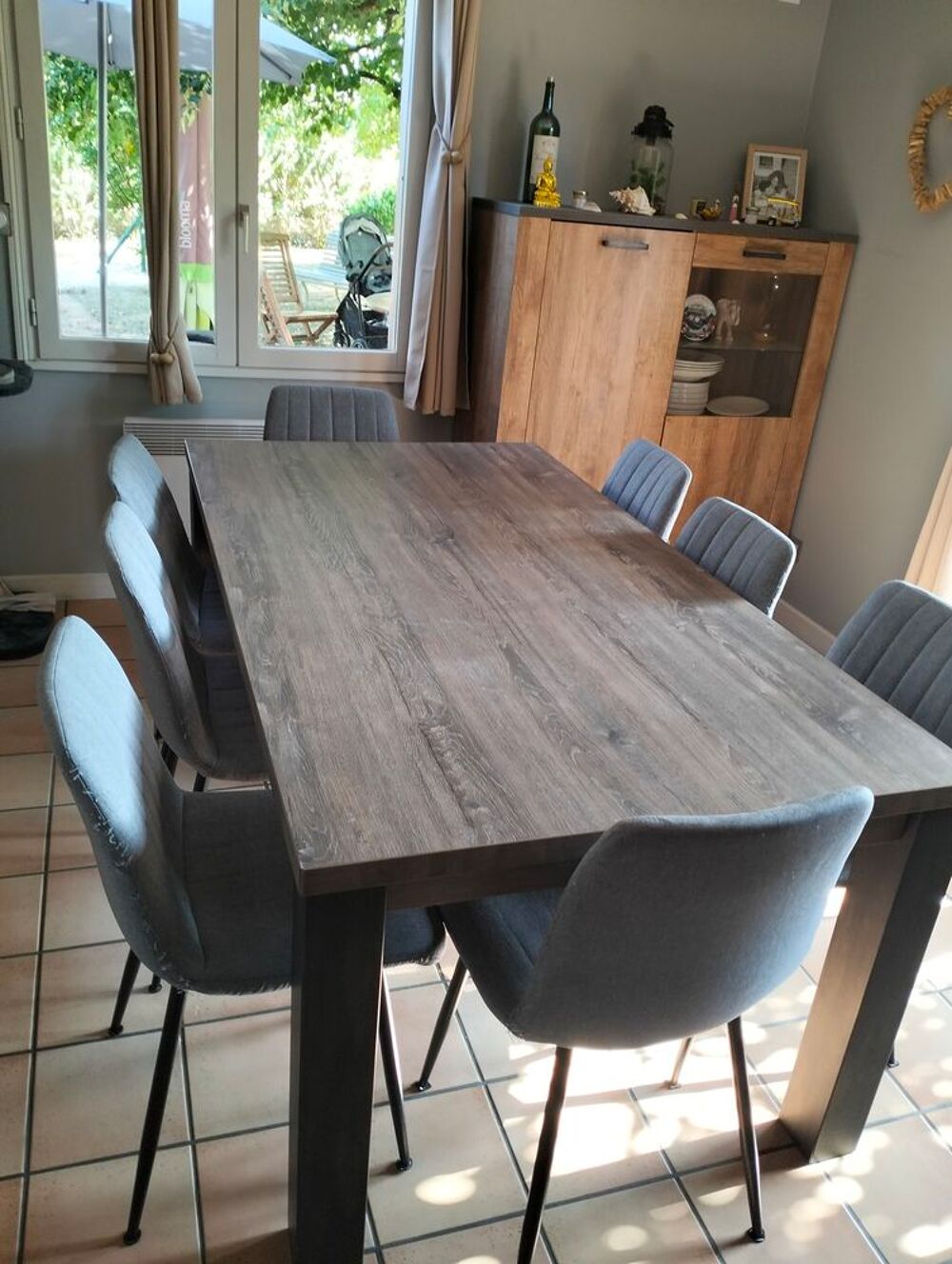Table Salon + chaises Meubles
