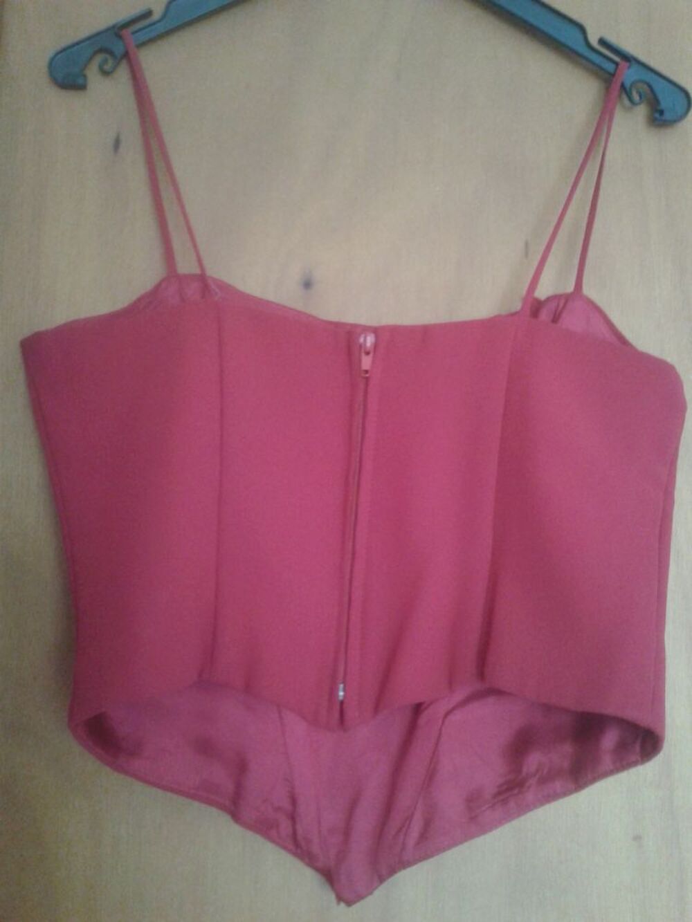 BUSTIER Vêtements