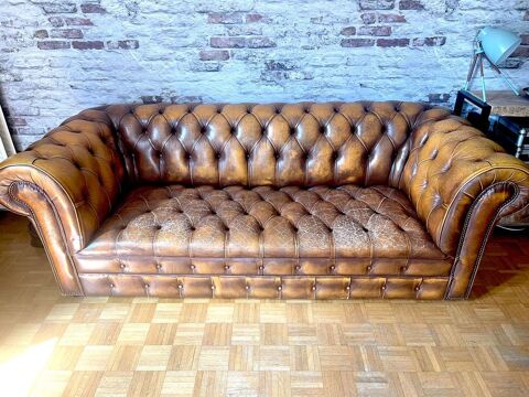 Canapé Chesterfield cuir vintage de collection (1988) ? Bois La Mulatière (69)