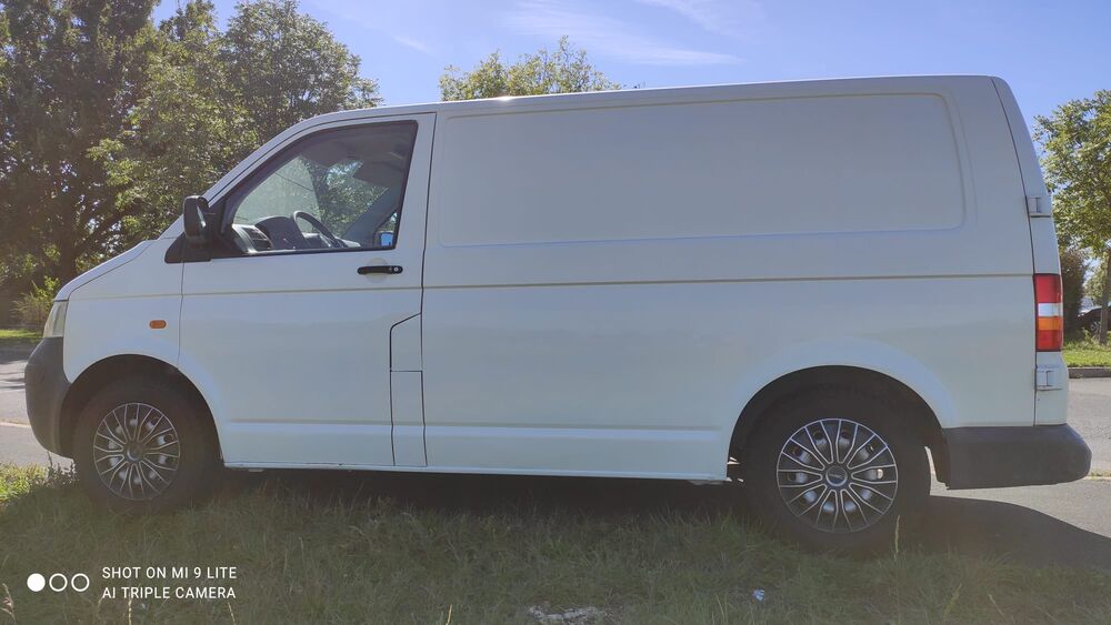 Transporter TRANSPORTER FGN TOLE CB 2.5 TDI 130 2.8T 2006 occasion 17000 La Rochelle