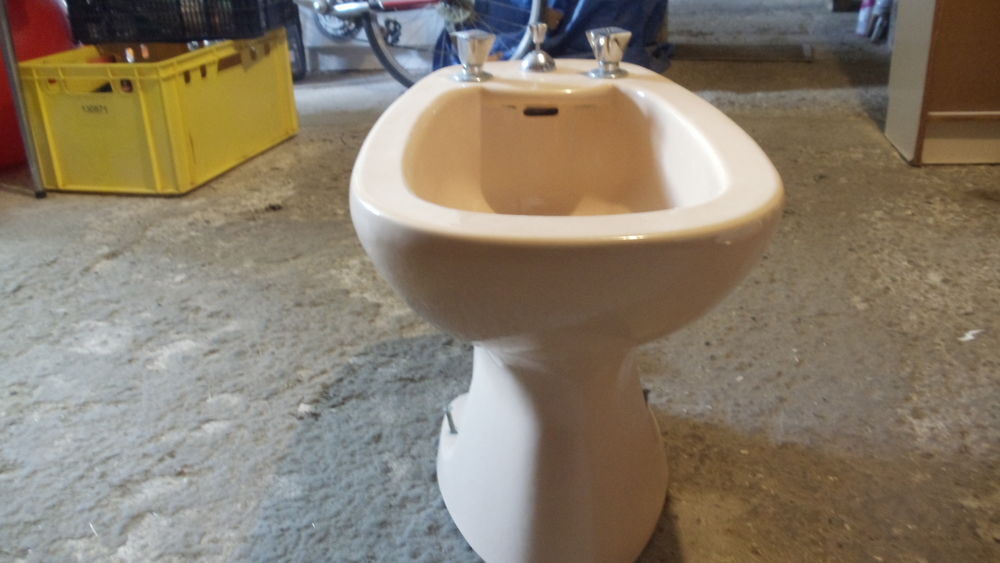 Lavabo - bidet -wc Bricolage