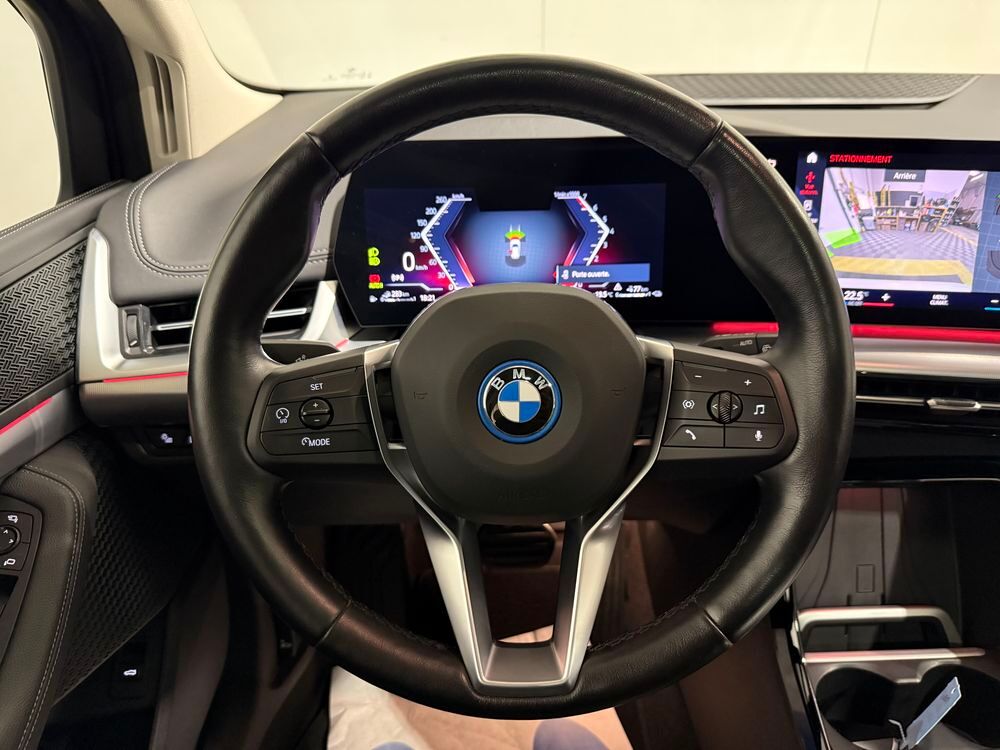 Serie 2 225e Active Tourer X-Drive Luxury Toit-Ouvrant Panoramique . 2023 occasion 31100 Toulouse