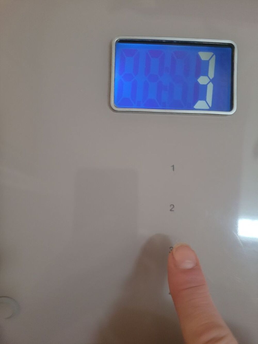 P&egrave;se-personne &eacute;lectronique imp&eacute;dancem&egrave;tre, TFA20 TERRAILLON Electrom�nager