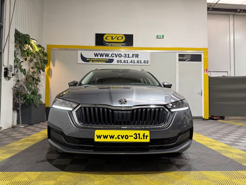 Octavia COMBI IV TSI 110cv m-HEV DSG-7 2023 occasion 31100 Toulouse