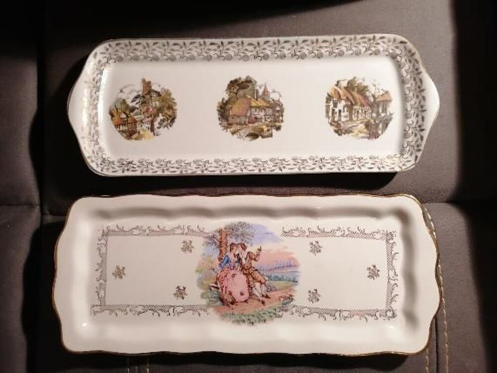 2 anciens plats &agrave; cake en porcelaine Dcoration