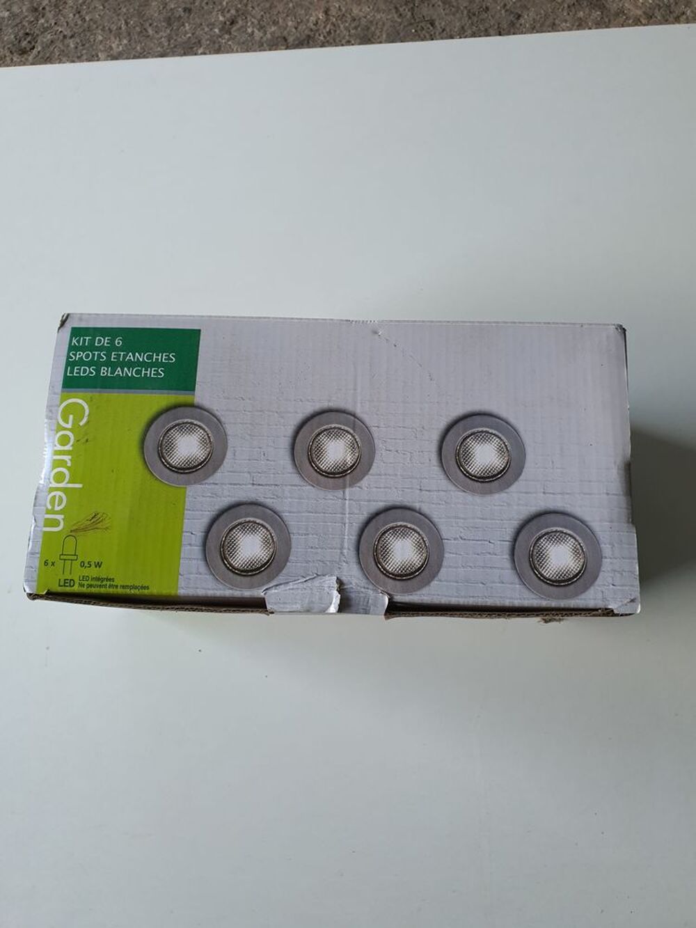 SPOT ETANCHE LED Bricolage