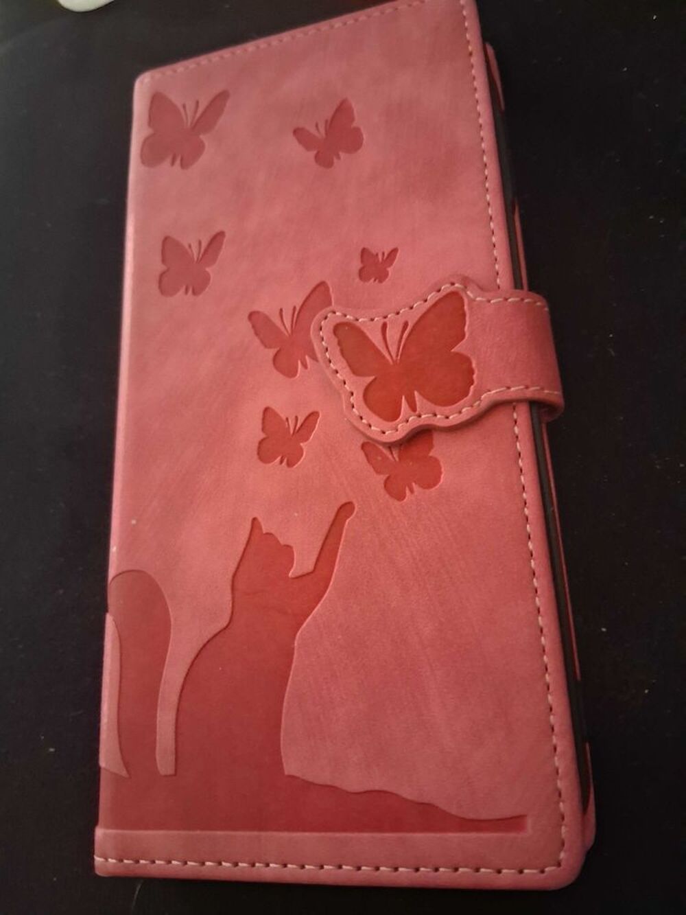 LOT D ETUIS DONC 1 COQUE Accessoires