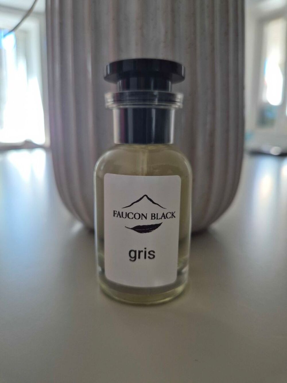 creation parfum gris identique &agrave; l'original a 99% 