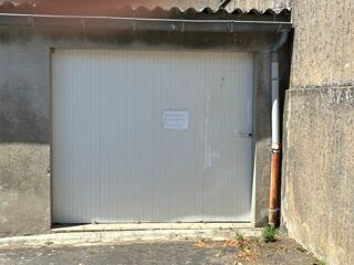  Parking / Garage à louer 9 m²
