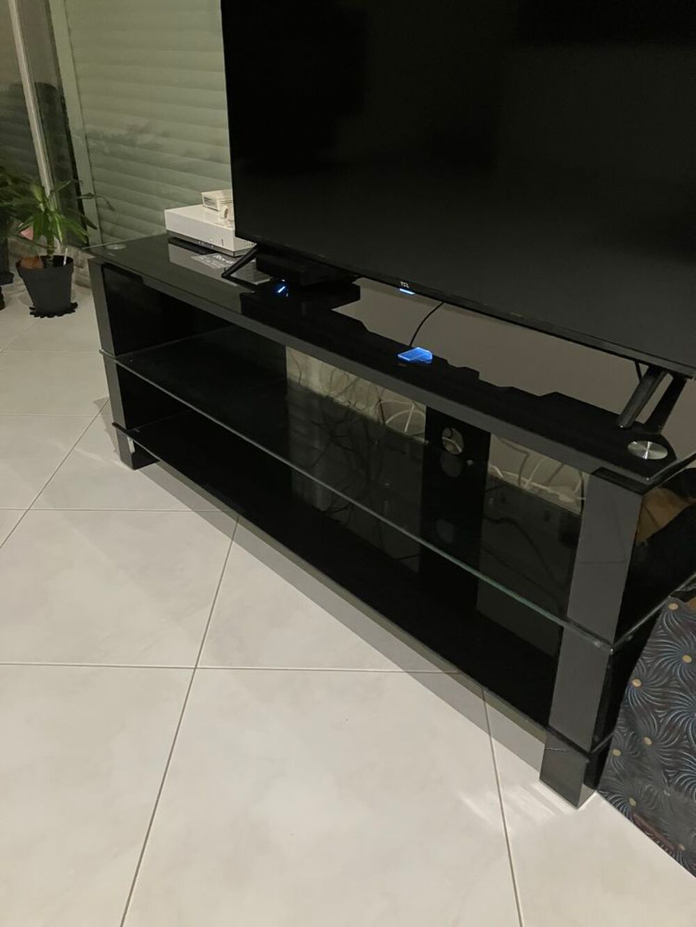 meuble t&eacute;l&eacute; hifi Meubles