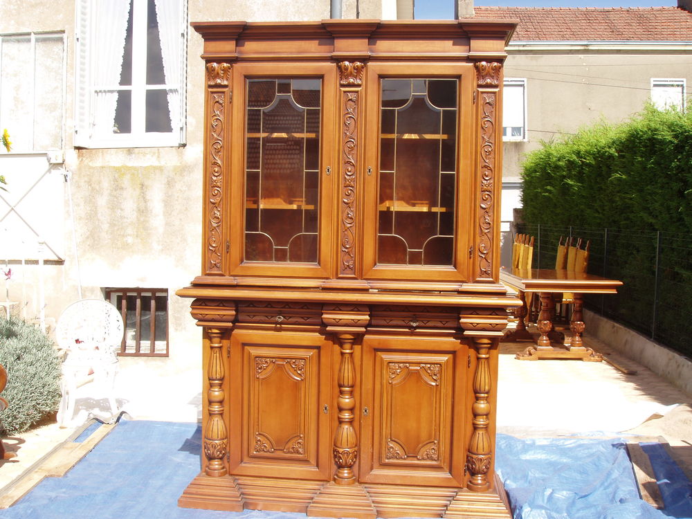 sale a manger Meubles