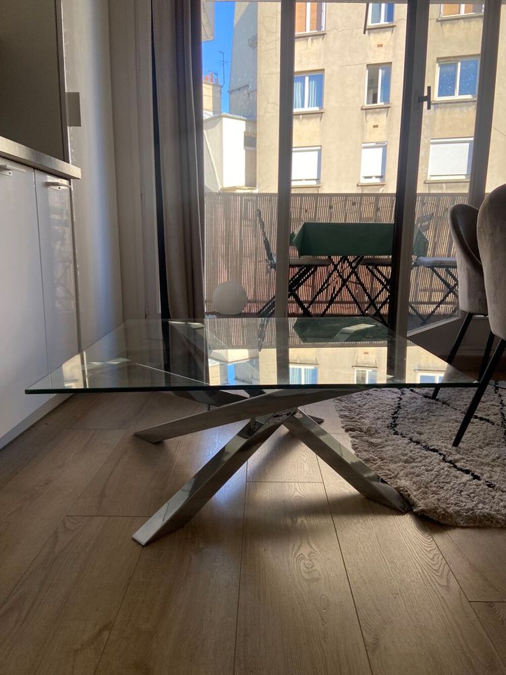 Table basse verre tremp&eacute; et acier Meubles