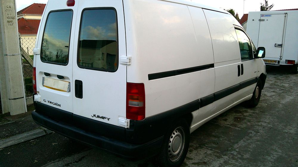 Jumpy JUMPY FGN TOLE 1.9 D CONFORT LONG 2006 occasion 10000 Troyes