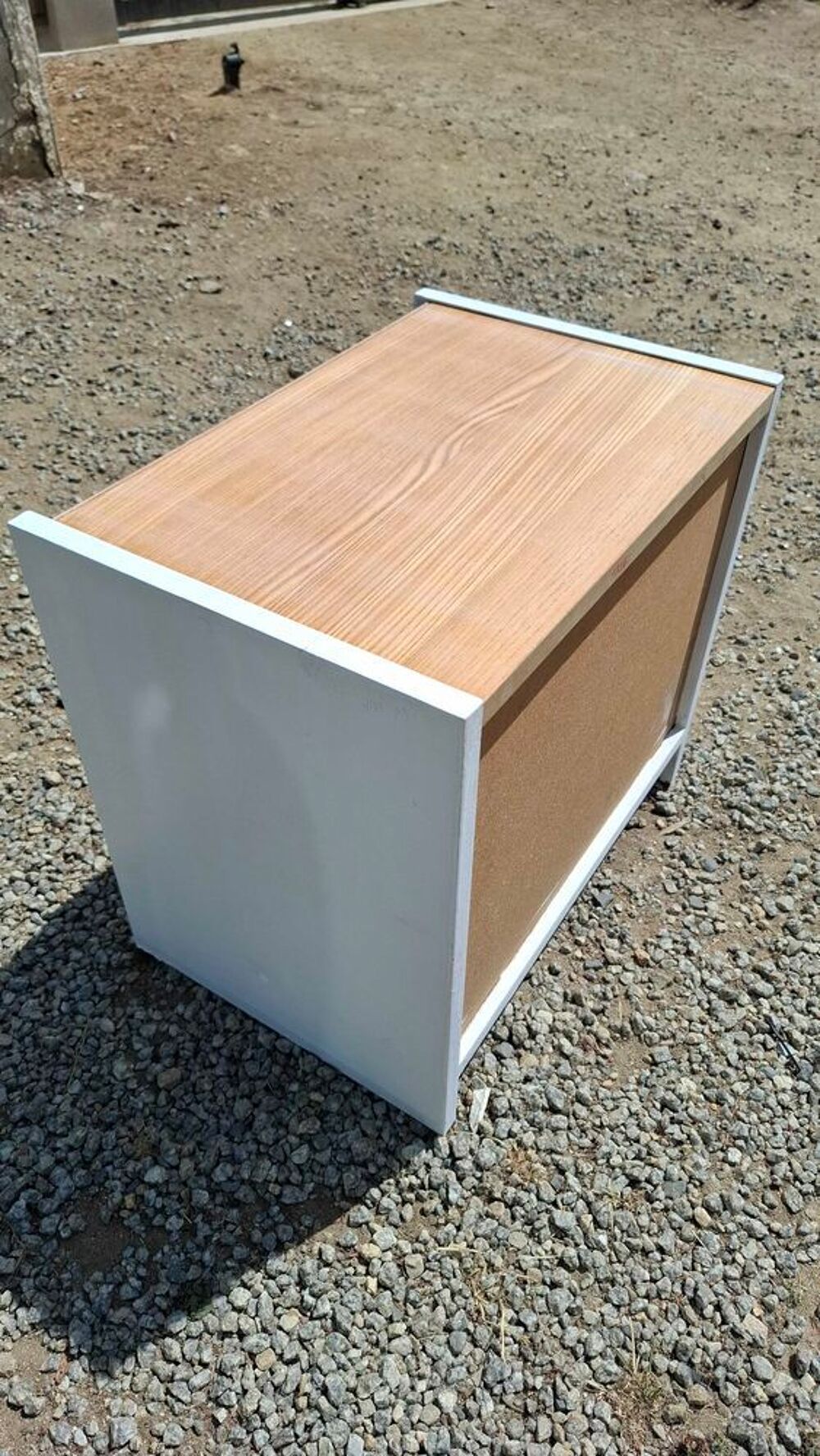 table de chevet blanc et bois Meubles