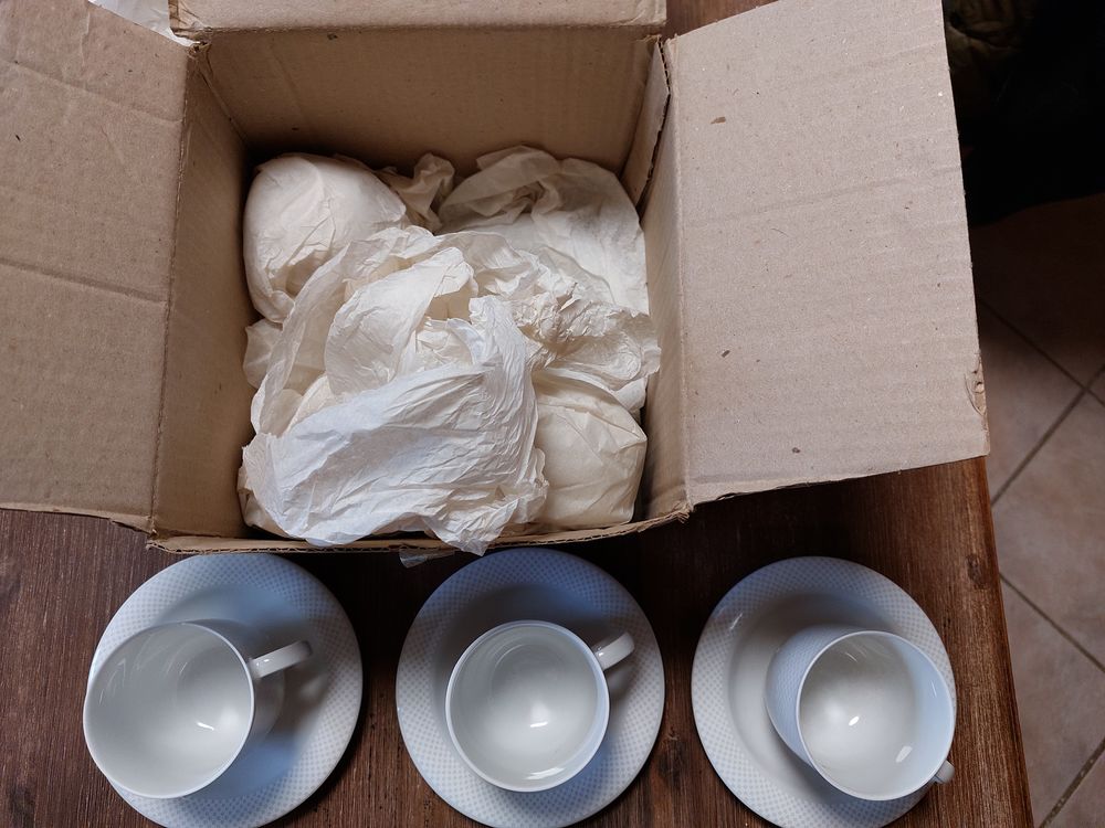 Service 6 tasses et sous tasses Caf&eacute; porcelaine Winterling Cuisine