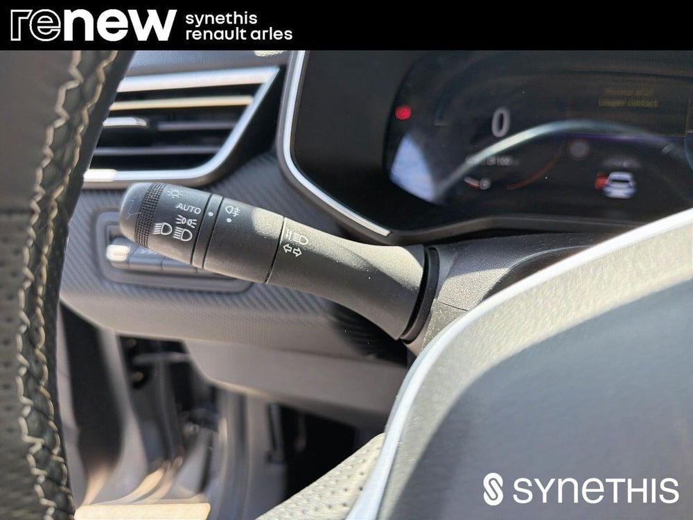 Clio V Clio E-Tech full hybrid 145 Engineered 2023 occasion 13200 Arles