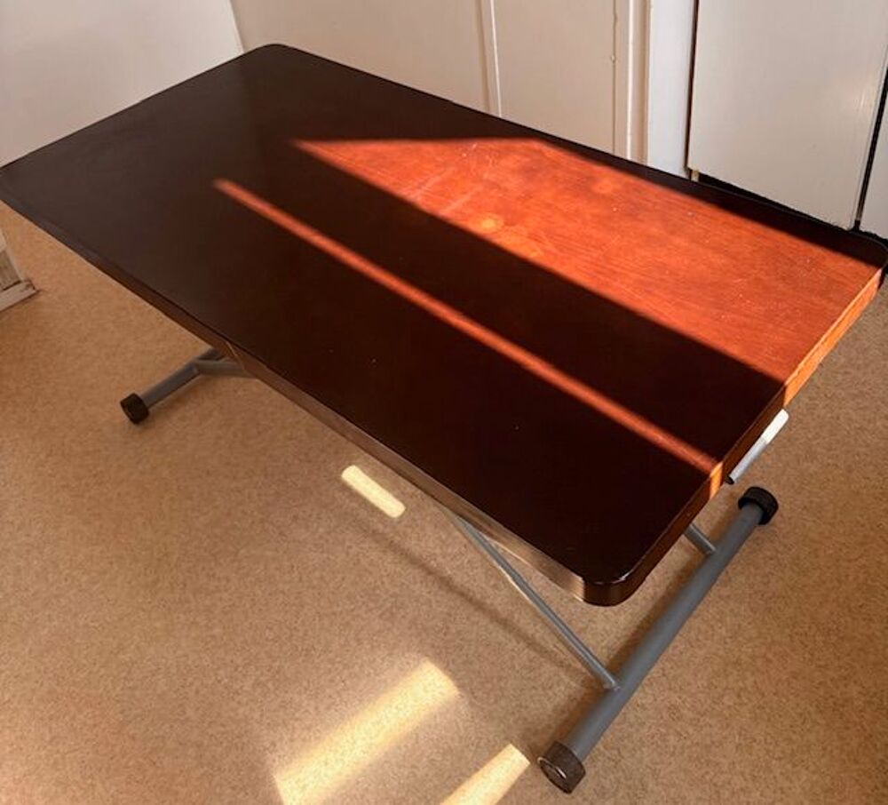 Table basse r&eacute;glable Meubles