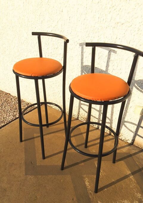 Tabourets de bar 118 Issoire (63)