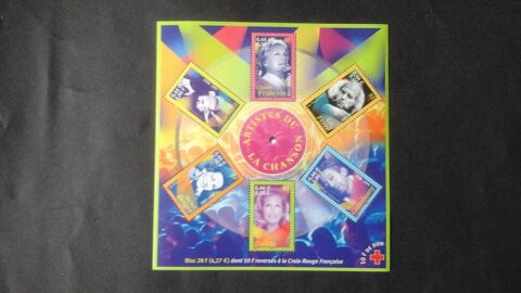 Timbres de France artistes de la chanson 2001 8 Angers (49)