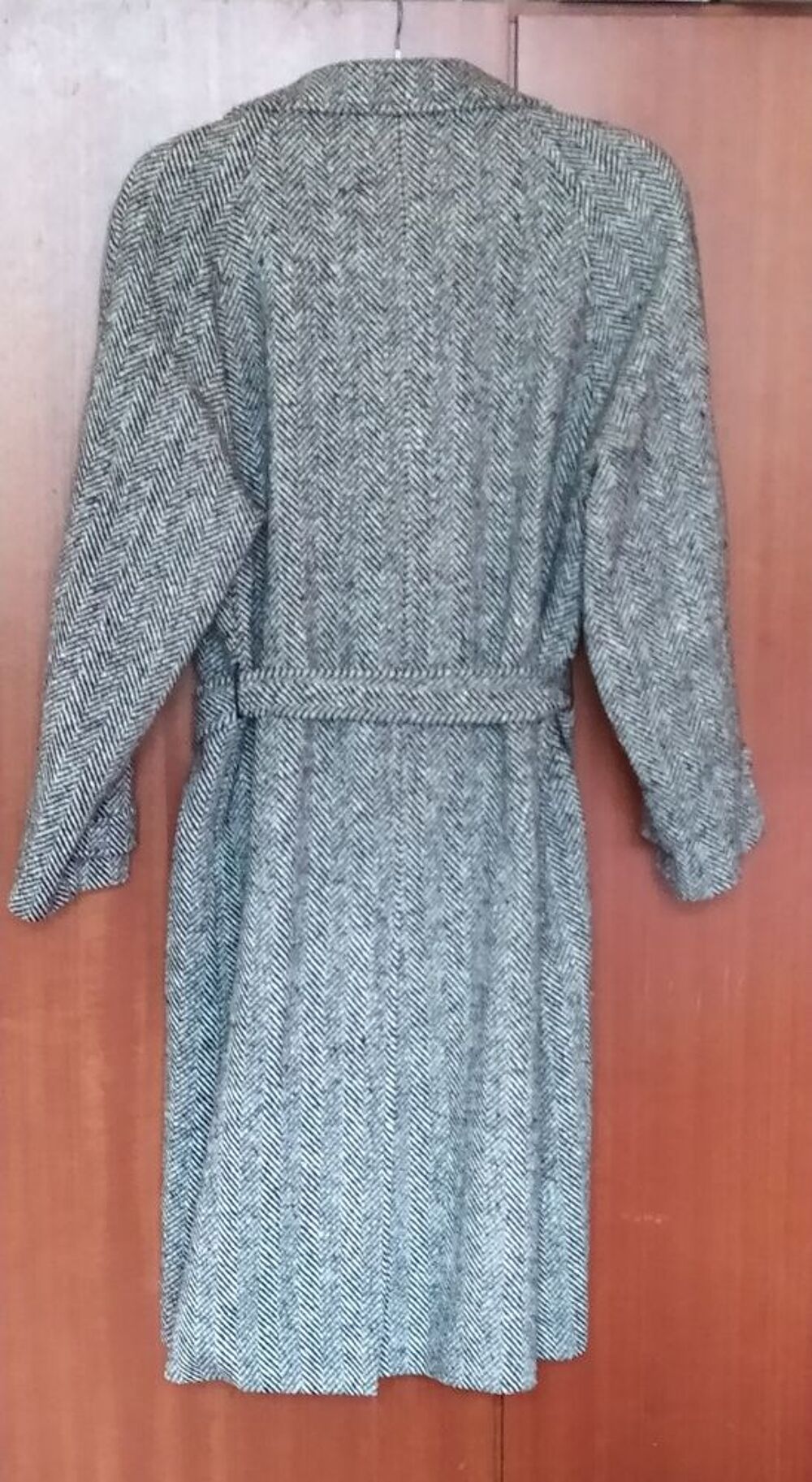  Manteau long a chevron gris et blanc Vêtements