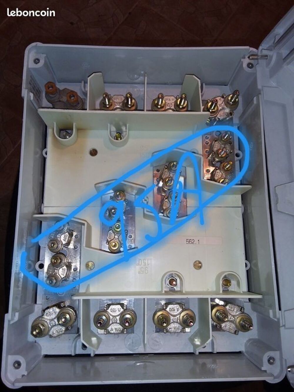 Coffret de repartition triphase Bricolage