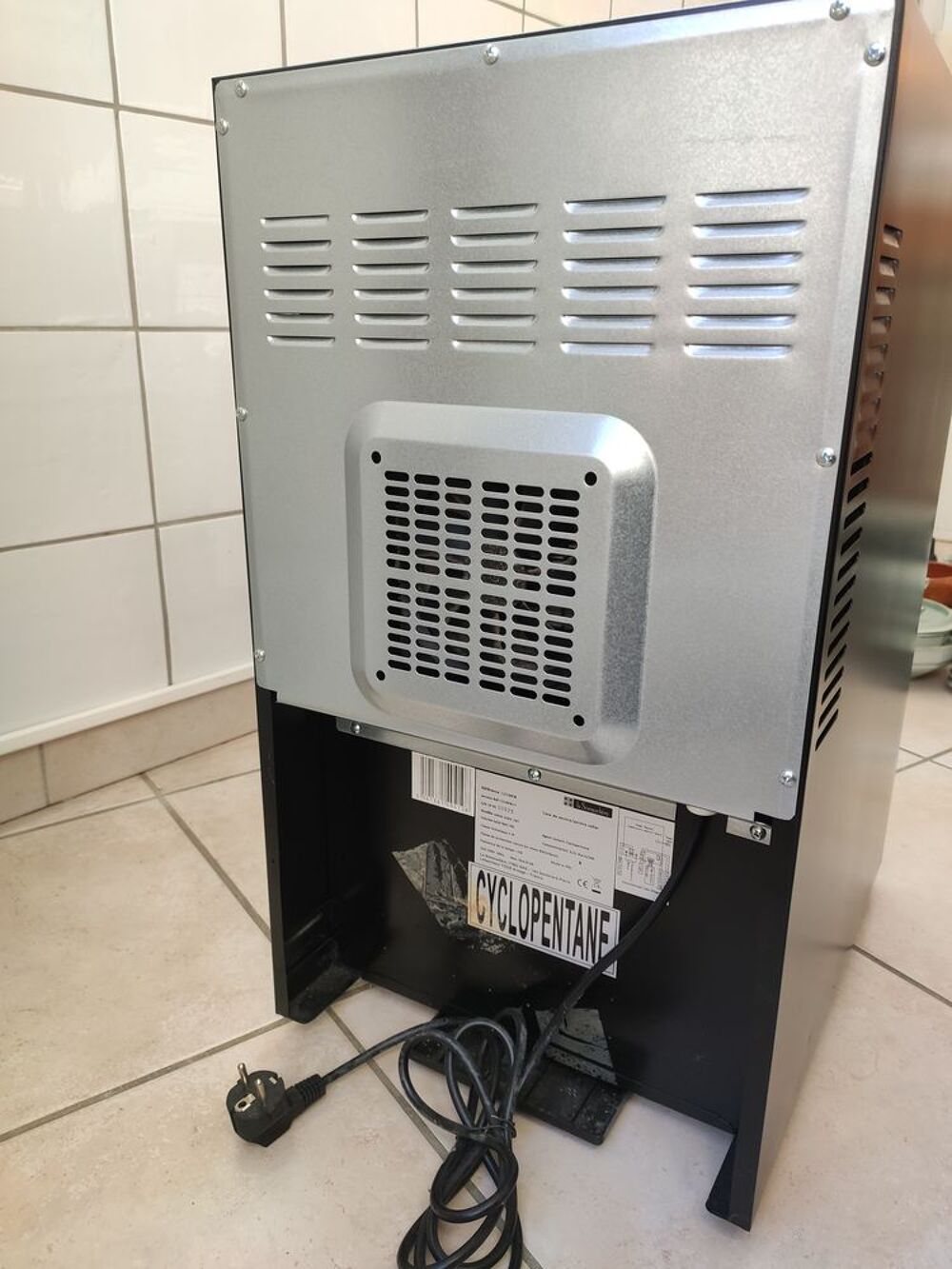 Cave &agrave; vin 18 bouteilles La Someli&egrave;re Electroménager