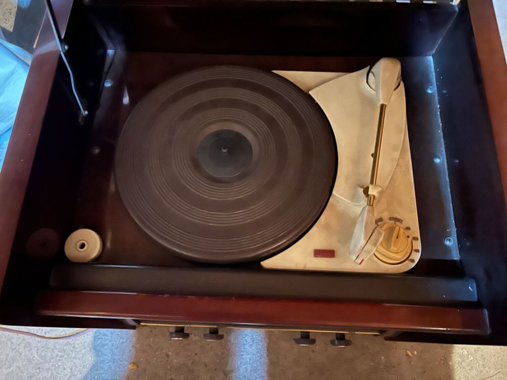 Radio Tourne disques DUCRETET THOMSON "Vintage" Audio et hifi