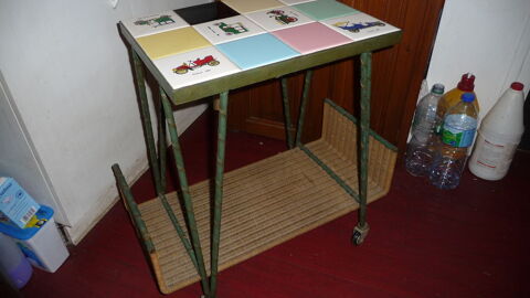 Table basse ann�e 50 60 Trappes (78)