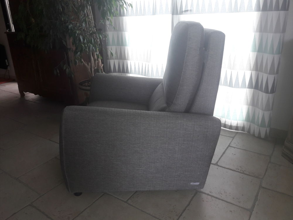 Fauteuil Poltron et Sofa Meubles