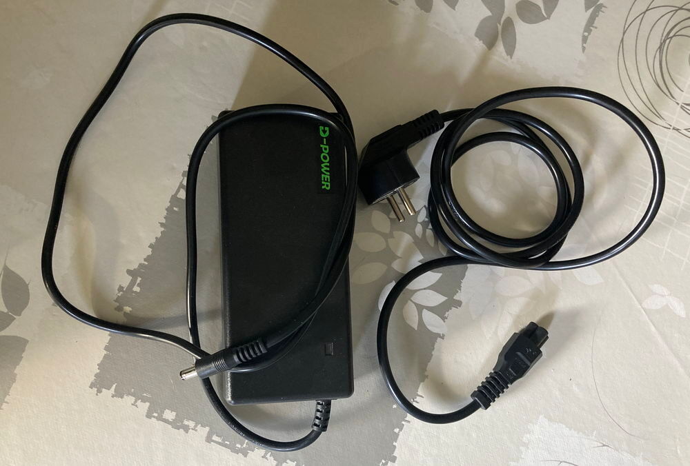 Batterie de v&eacute;los 36V-10AH avec chargeur Vélos