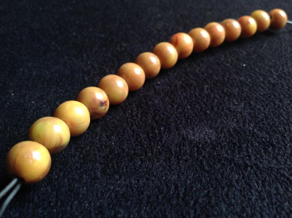 PETIT BRACELET PERLES BAK&Eacute;LITE 17 cm Envoi Possible
Bijoux et montres