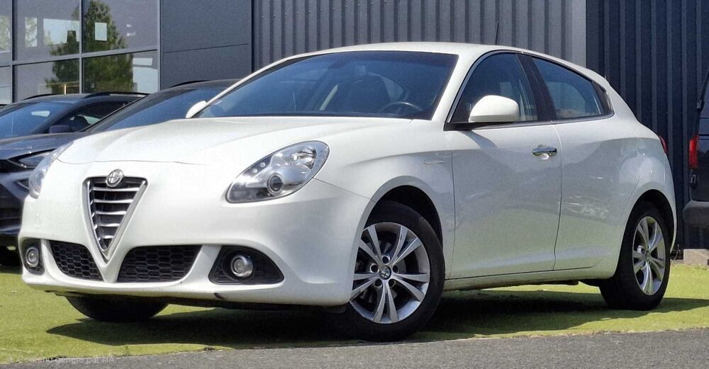 Giulietta 1.4 Tjet 120 ch S&S Distinctive 2014 occasion 24700 Montpon-M&eacute;nest&eacute;rol