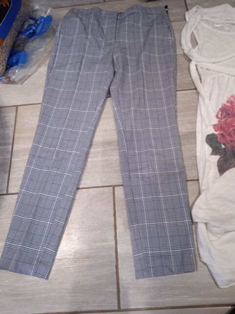 pantalon � carreau 16 ans 4 Le P�age-de-Roussillon (38)