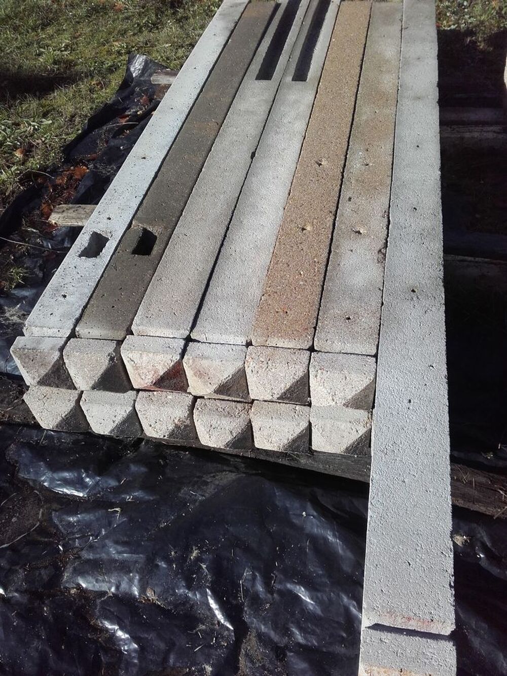 POTEAUX beton 10x10x 2m Bricolage