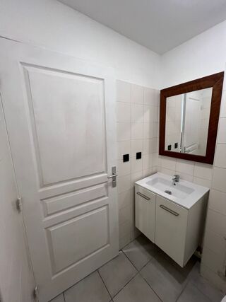  Appartement à louer 2 pièces 21 m²