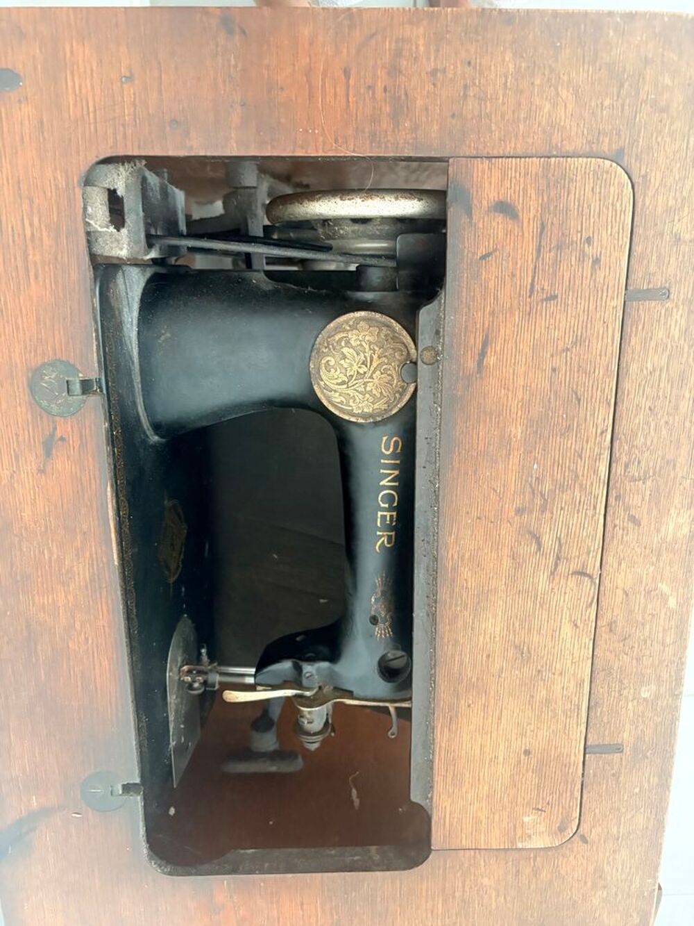 Machine &agrave; coudre Singer ancienne meuble en bois vintage Meubles