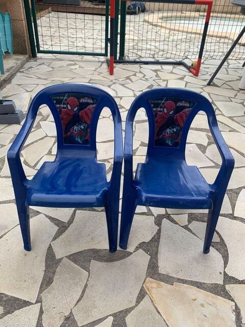 Lot de 2 fauteuils enfant ´´ Spiderman ´´ 15 Saleilles (66)