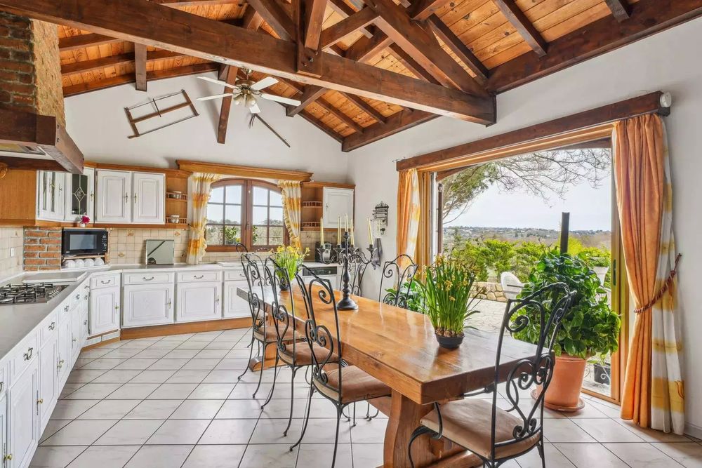 Vente Maison maison 200m2 proche de Brignais Taluyers