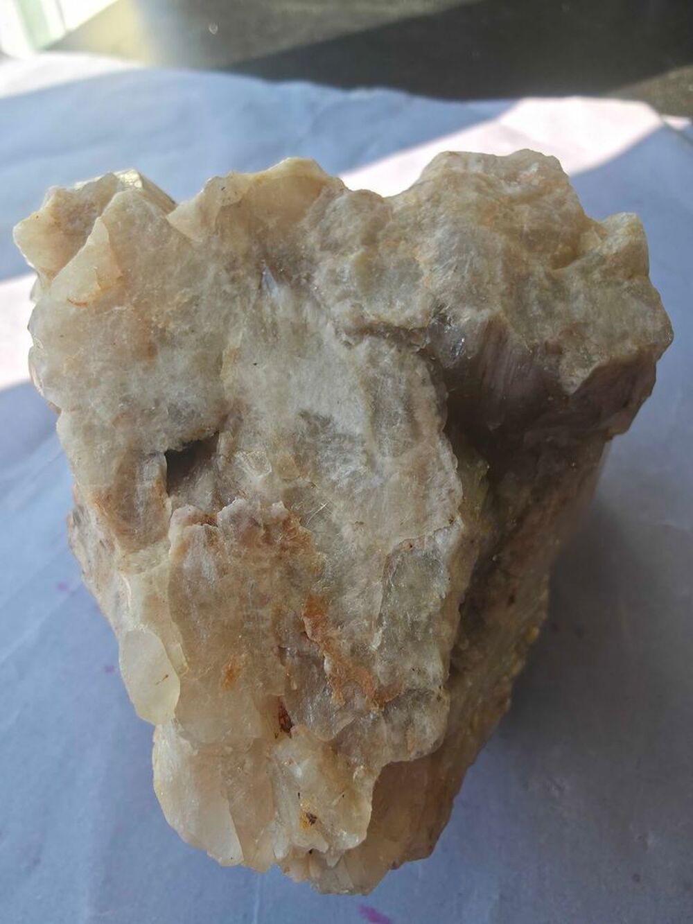 Cristal de Quartz Citrine Dor&eacute;e de Kolwezi(RDC)-8,2 cm 