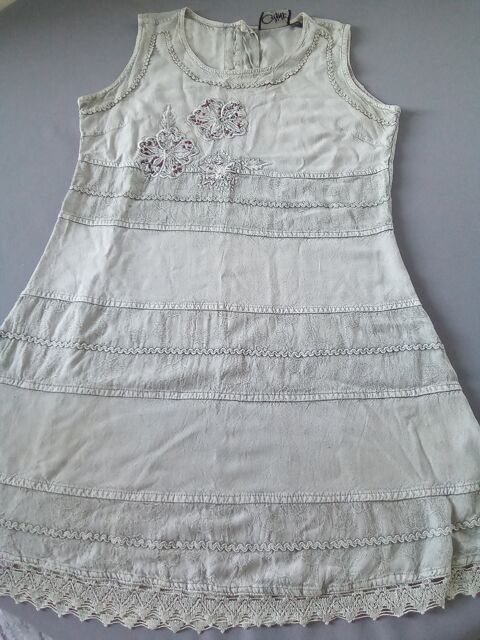 Jolie robe classe 10 Toulon (83)