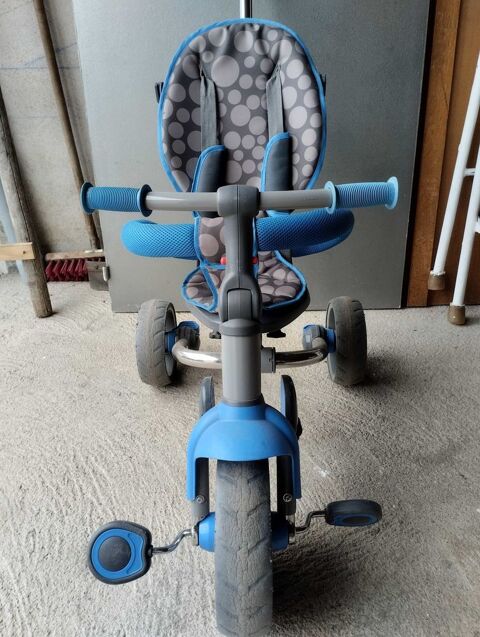 tricycle Saint-Gen�s-Champanelle (63)