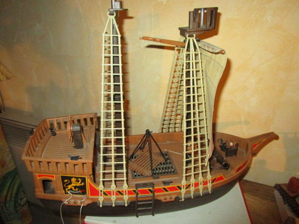 LOT VIEUX BATEAUX PIRATE PLAYMOBIL+ACCESSOIRES LOT JU28D Jeux / jouets