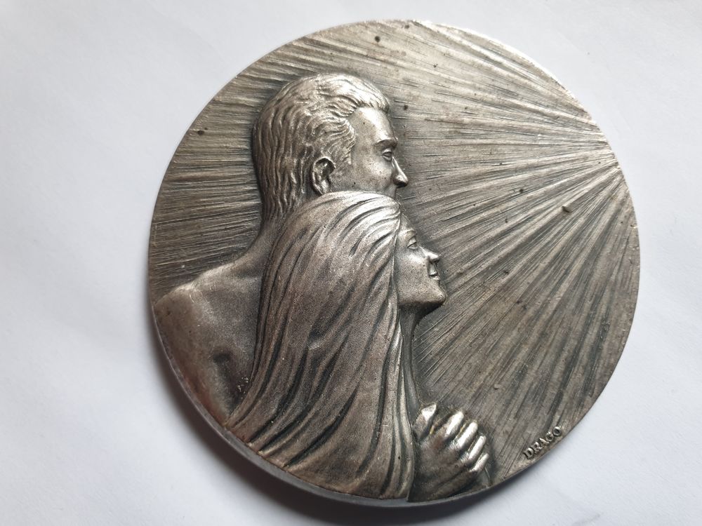 M&eacute;daille de Mariage
le Maire et le conseil municipal 