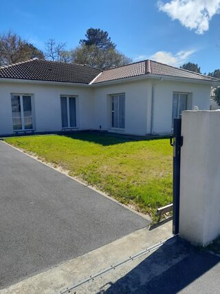 Location  Maison - Villa 